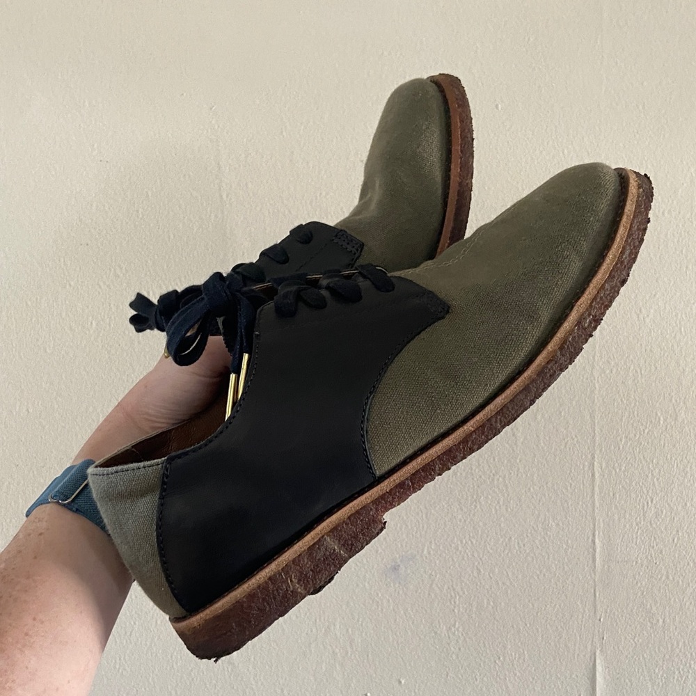 Size 10 Vans Billykirk x Taka Hayashi derby in olive and black